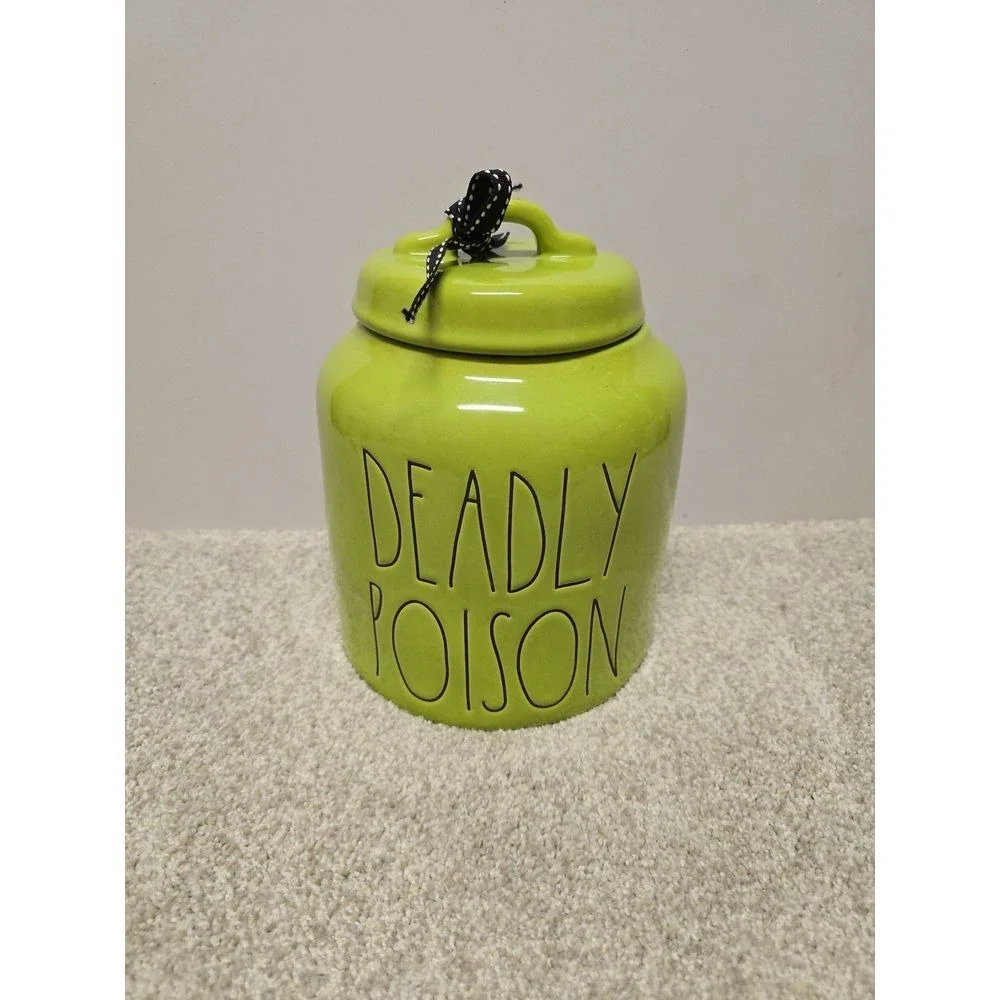 Brand‎ new Rae Dunn DEADLY POISON chubby green Halloween canister